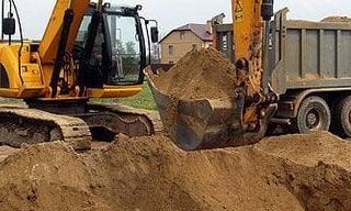 Выкопать яму экскаватором в Фурманове от 946 руб. - 2Землекопа-Фрв